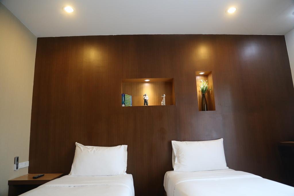 Tree Hug Home Patong Esterno foto