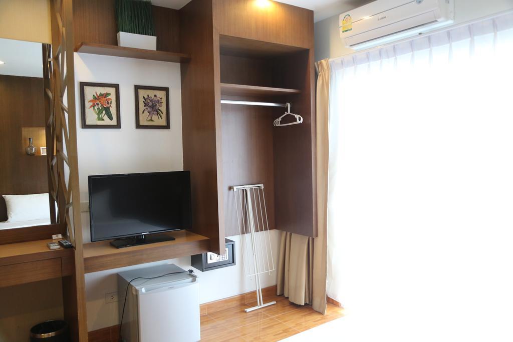 Tree Hug Home Patong Esterno foto